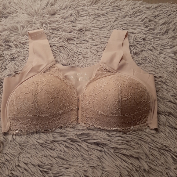 Lace Bra Size Large - Picture 1 of 8